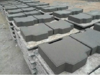 PVC pallets for brick making machine - Image 2